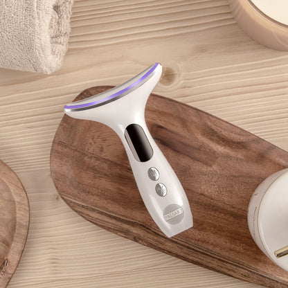 Galvanic iron for the neck and décolleté